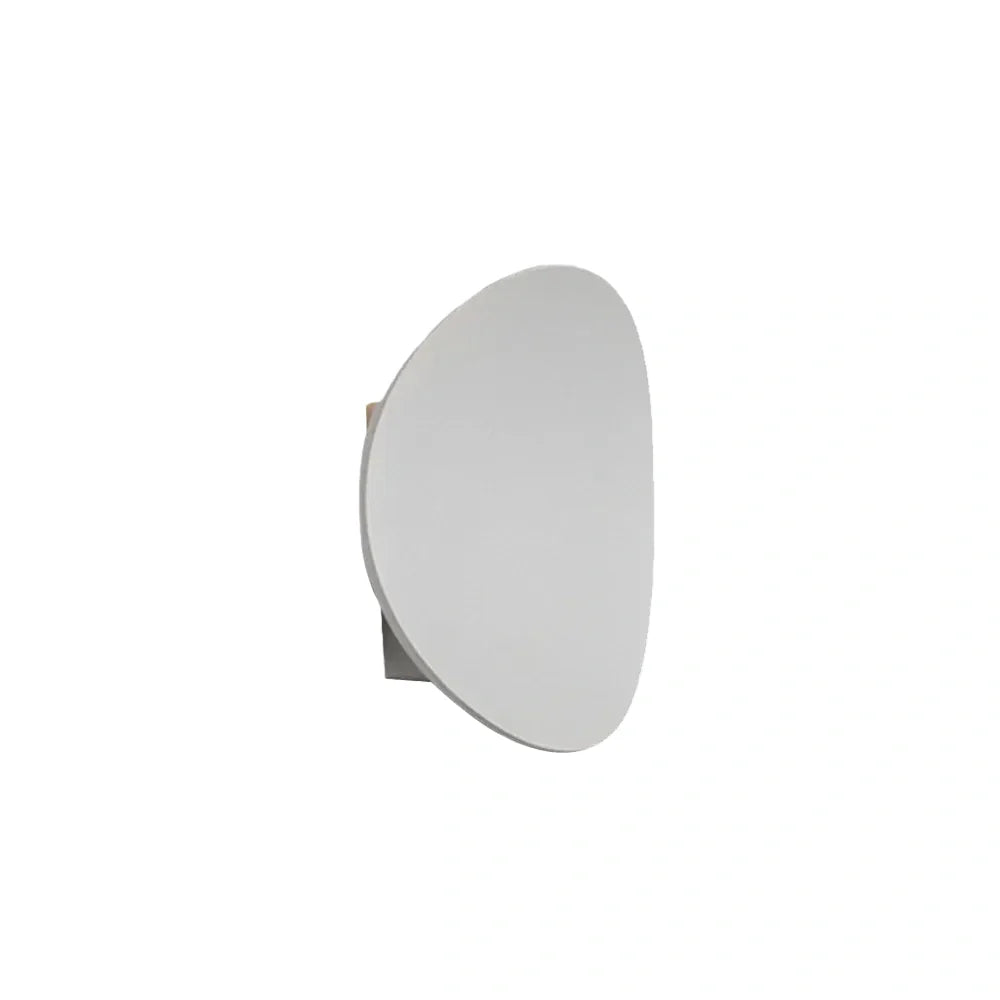 Minimalist_Pebble_Outdoor_Wall_Lamp
