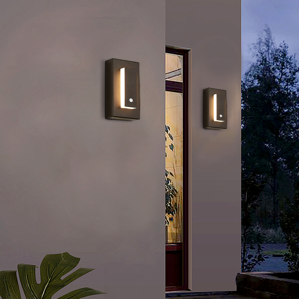 Modern Metal & Acrylic Wall Lamp