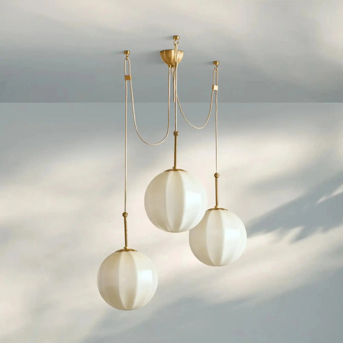 Agnes Chandelier - SmallJoyfuzzy