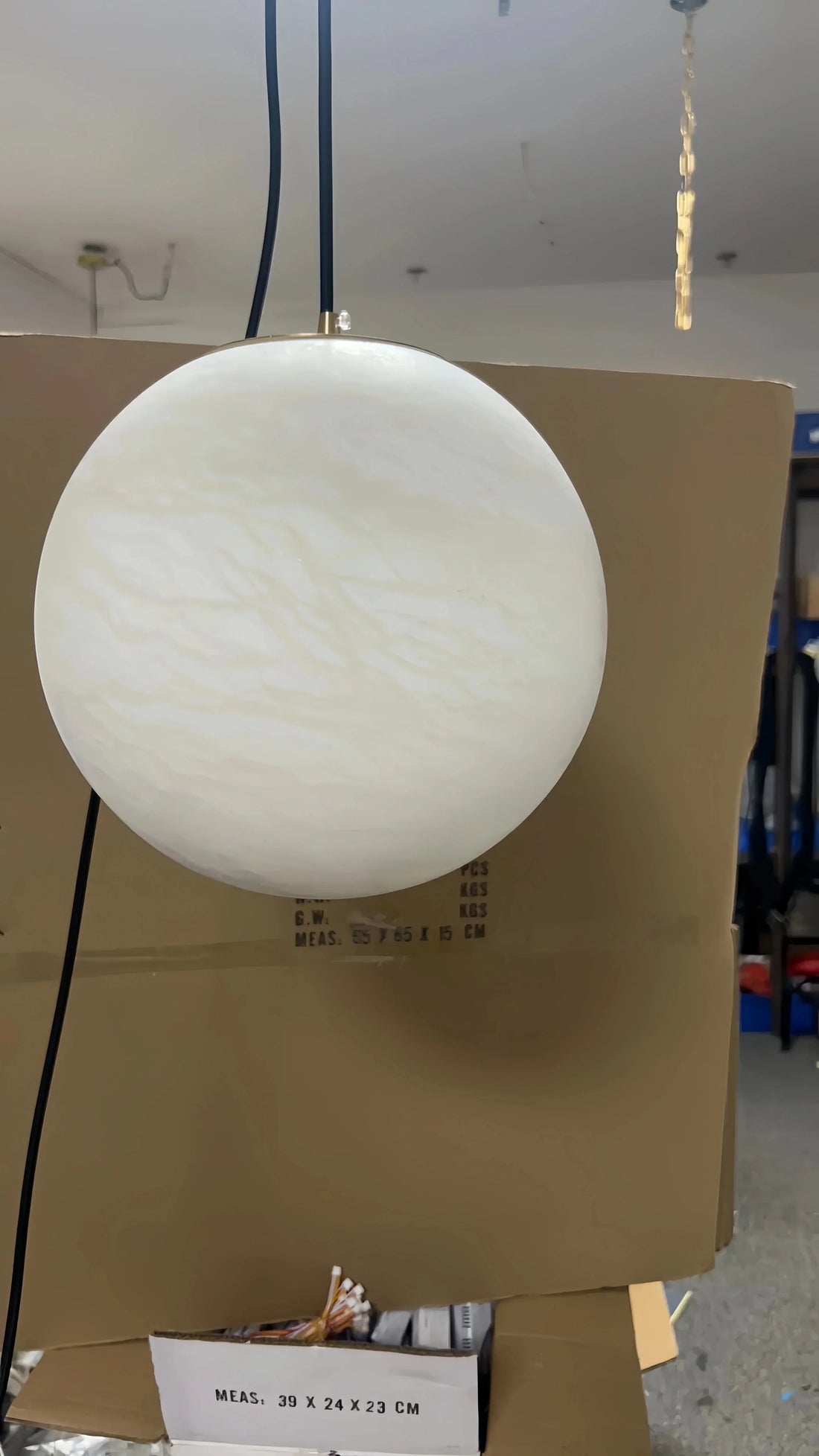 Alabaster Spherical Pendant Light - Joyfuzzy