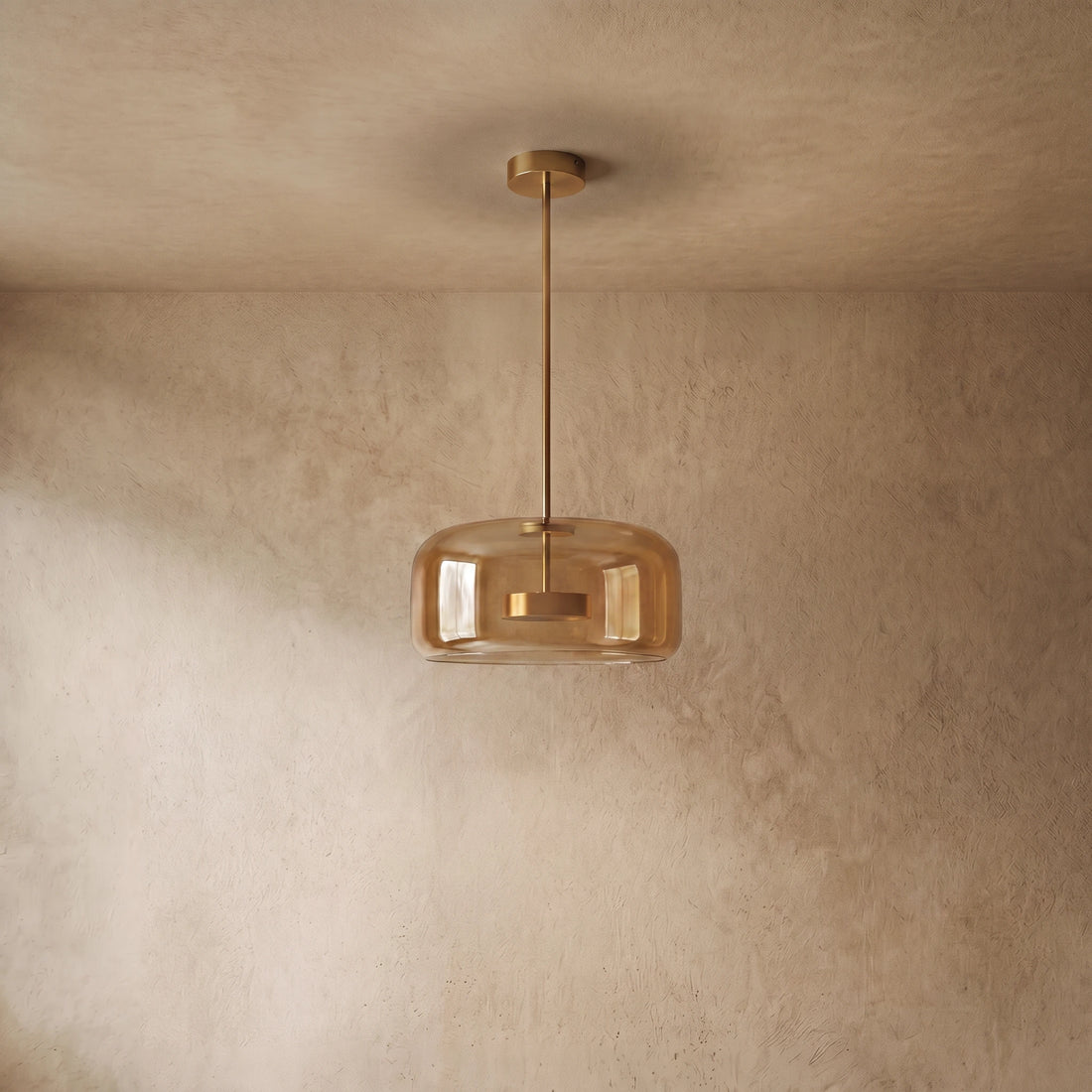 Vetro Modern Hand-Blown Pendant Lamp — Smoked Glass & Metal Accent for Kitchen Island