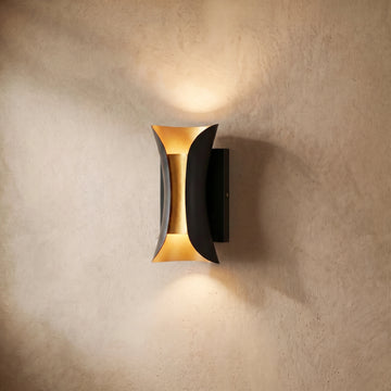Irondale Modern Curved LED Outdoor Wall Light – Wall-Mounted Fixture for Courtyard/Patio