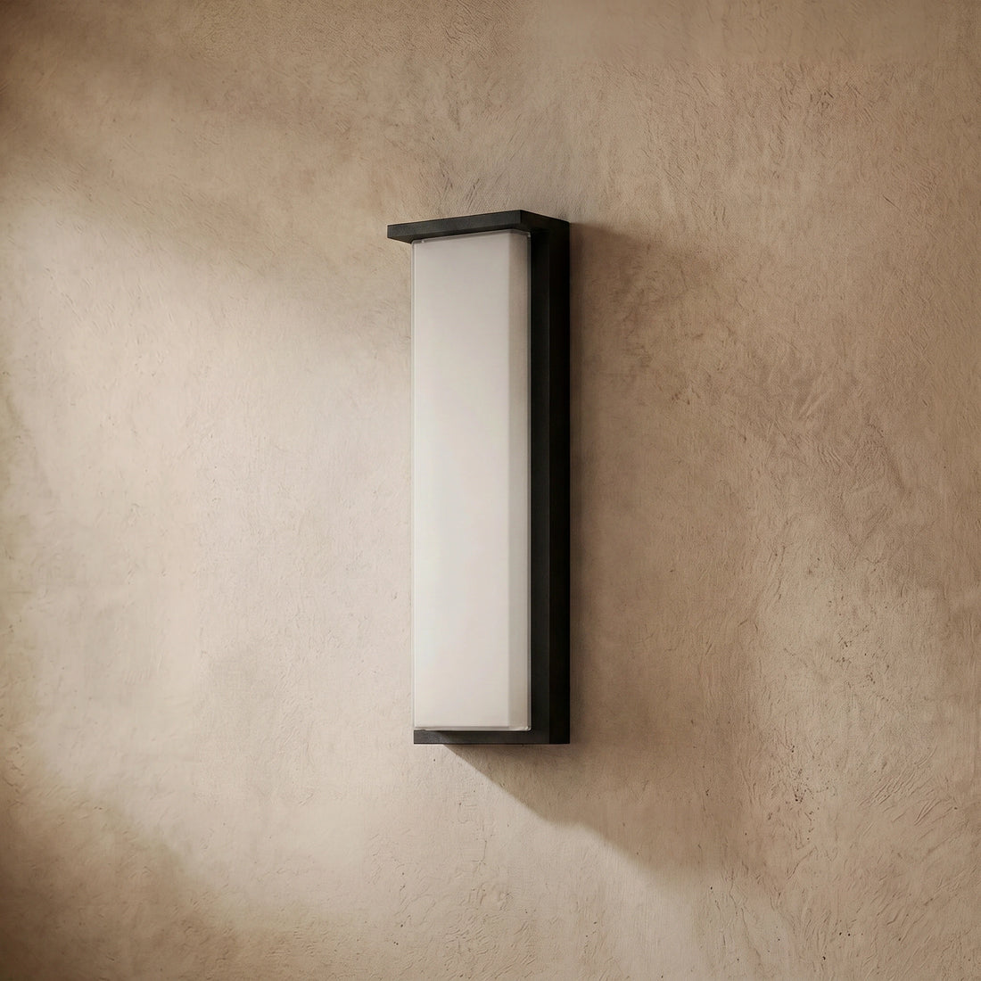Irondale Modern Rectangular Outdoor Wall Lamp – Black Metal/Acrylic for Garden