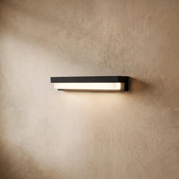 Arcato Modern Solar Linear Outdoor Wall Lamp