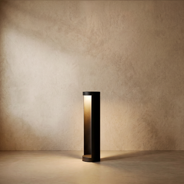 Irondale Minimalist Solar Outdoor Lamp