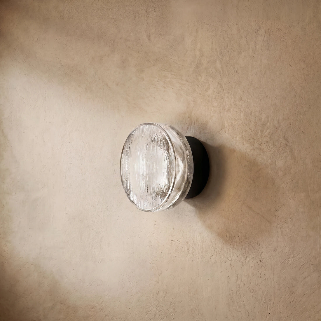 Varlont Embrace Modern Outdoor Wall Lamp - Clear Glass & Metal Round Design for Patio